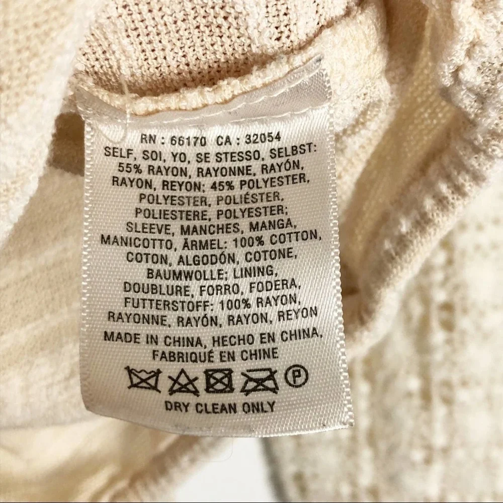 Anthropologie Meadow Rue Crochet Sleeve Top XS